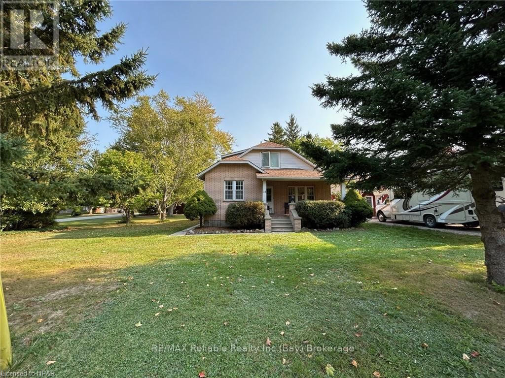 26 Main Street S, Bluewater (bayfield)