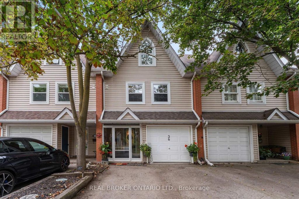 3 - 36 Albert Street, Markham (old Markham Village)