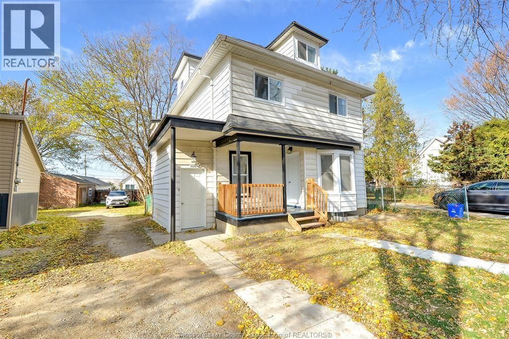 3076 Sandwich Unit# Lower, Windsor