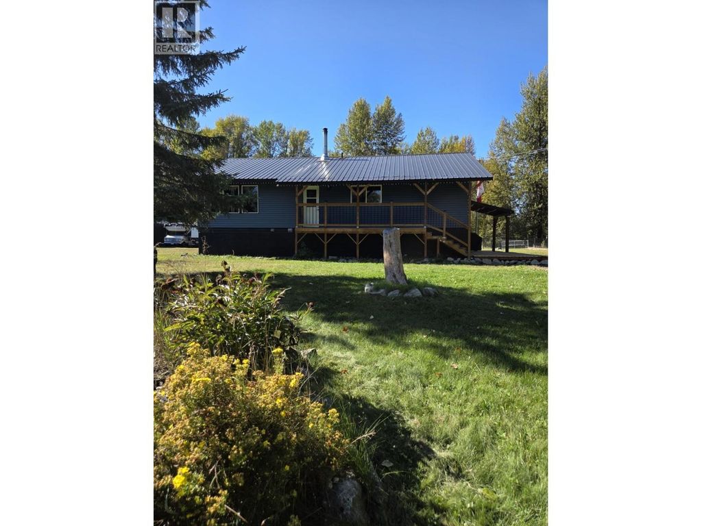353 Arnett Road, Willow River