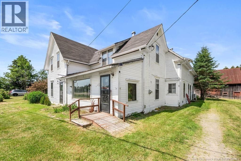 7290 Route 114, West River