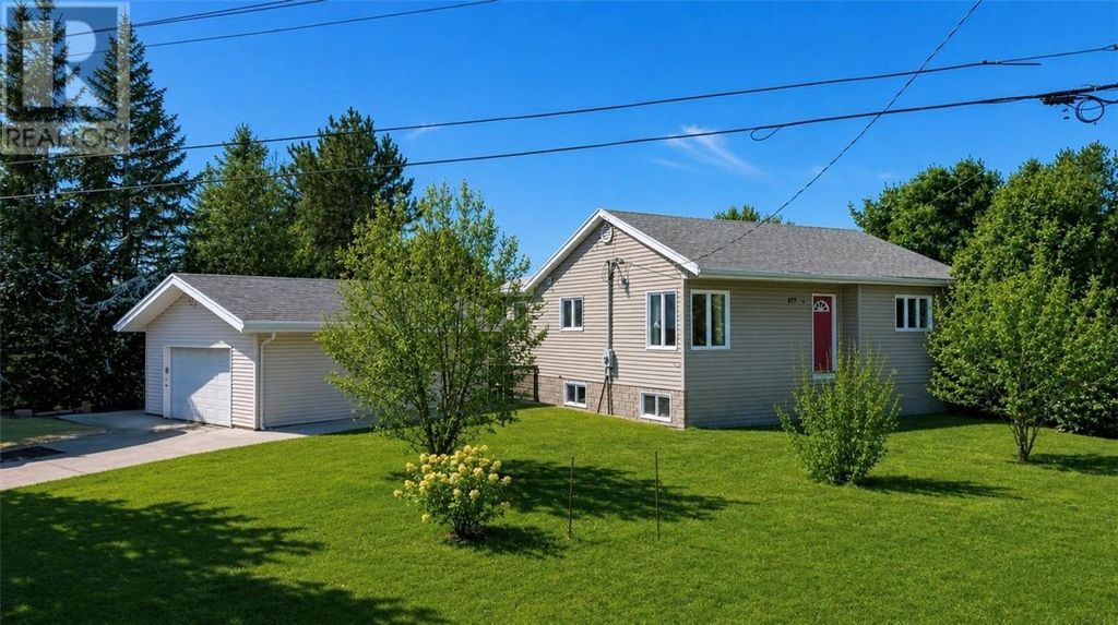 277 Notre Dame Street W, Azilda
