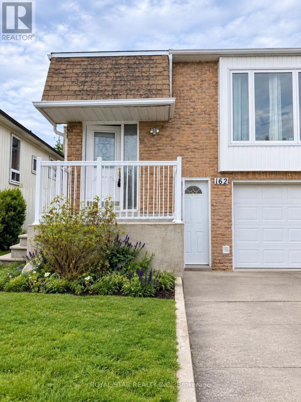 162 Beech St Main Floor Street, Brampton (brampton North)