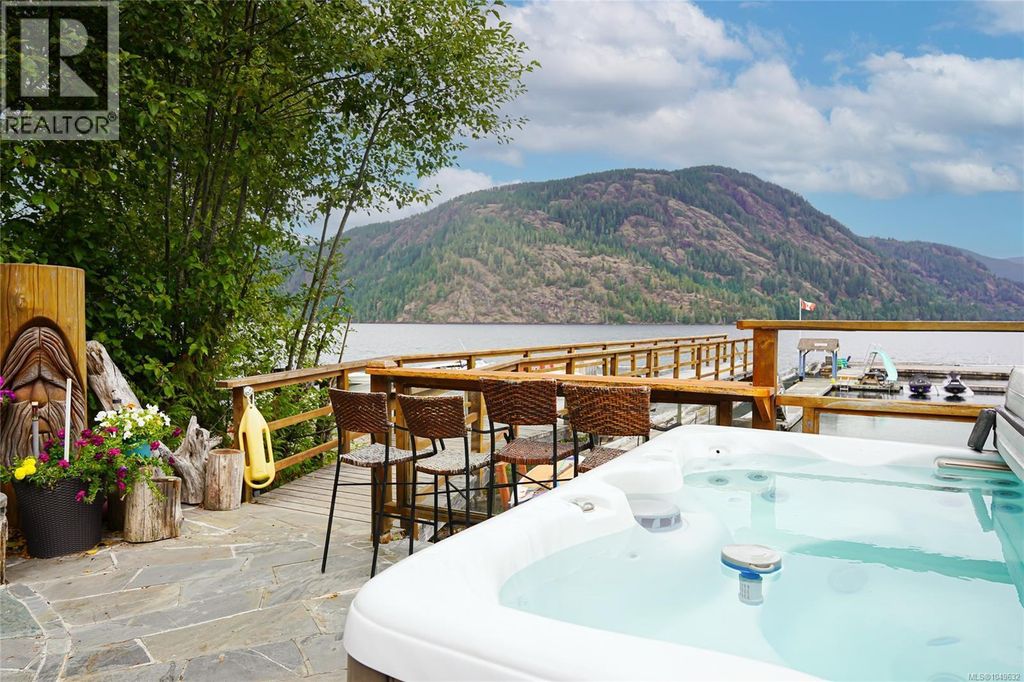 10 10257 South Shore Rd, Honeymoon Bay