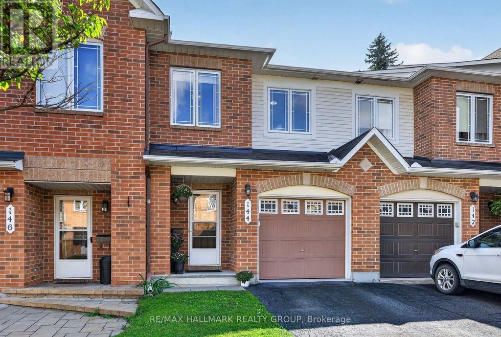 144 Marrissa Avenue, Ottawa