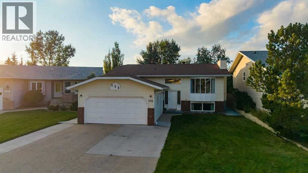 115 Mt. Crandell Cres W, Lethbridge