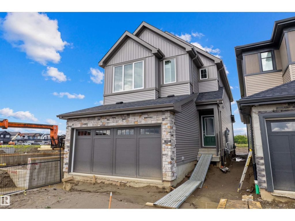 15744 7 St Ne, Edmonton