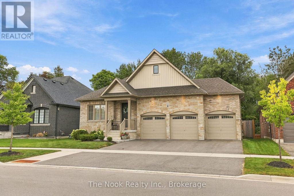 372 Northglen Boulevard, Clarington (bowmanville)