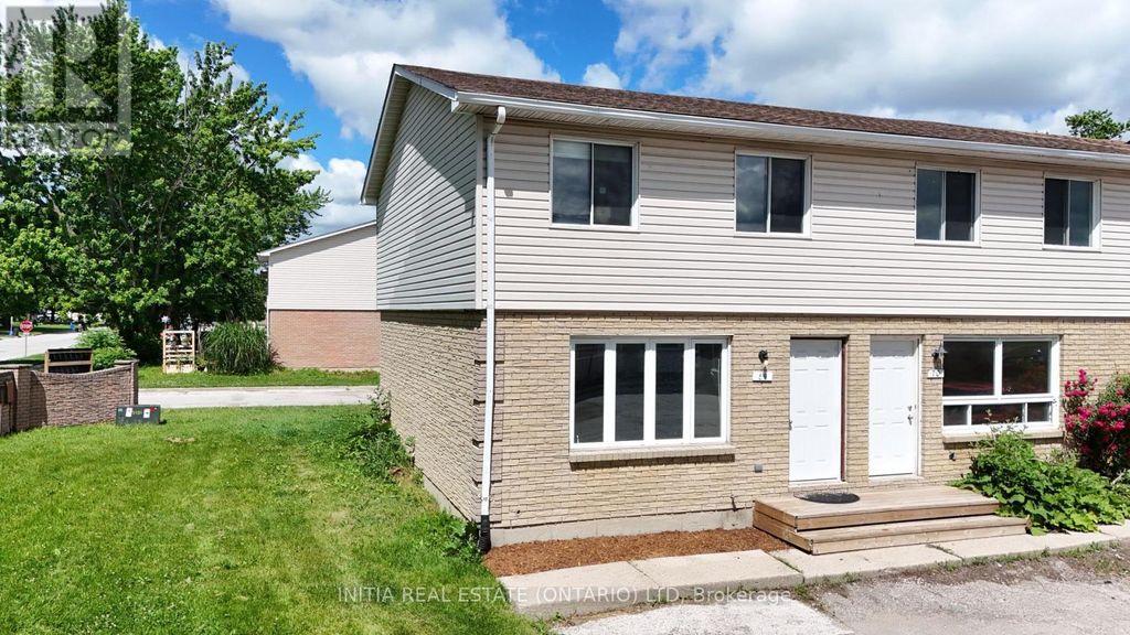 69 - 348 Cameron Street, St. Clair