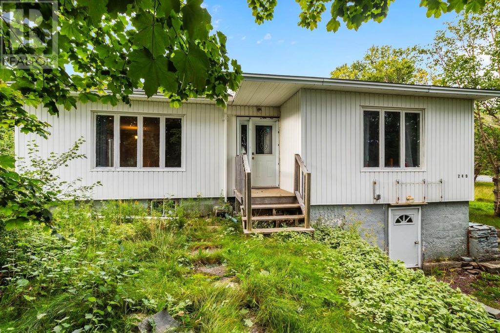 249 East Highway, Victoria
