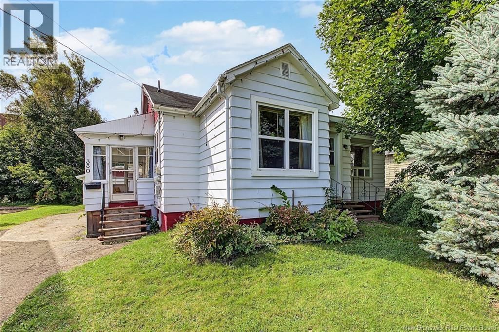 330 Dundonald Street, Fredericton