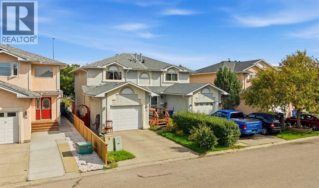 28 Martinglen Way Ne, Calgary