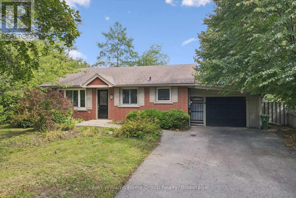 10 Picadilly Place, Guelph (dovercliffe Park/old University)