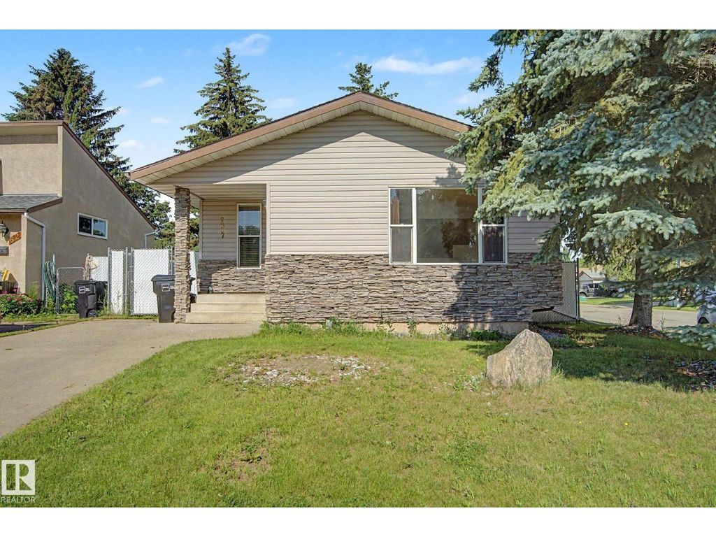 6237 13 Av Nw, Edmonton