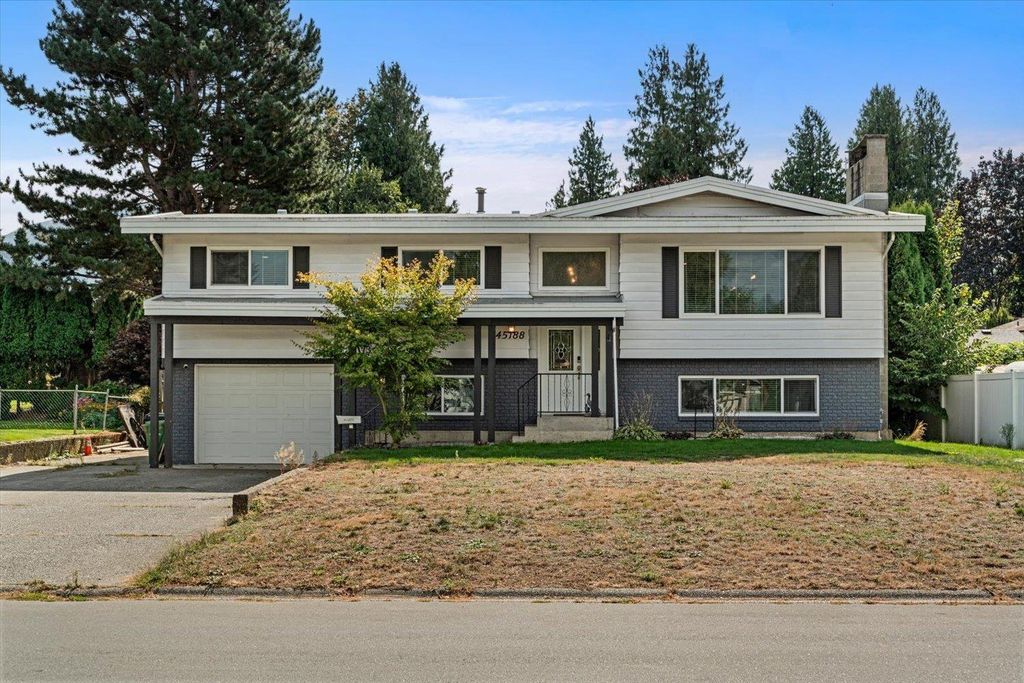45188 Redwood Avenue|sardis South, Chilliwack