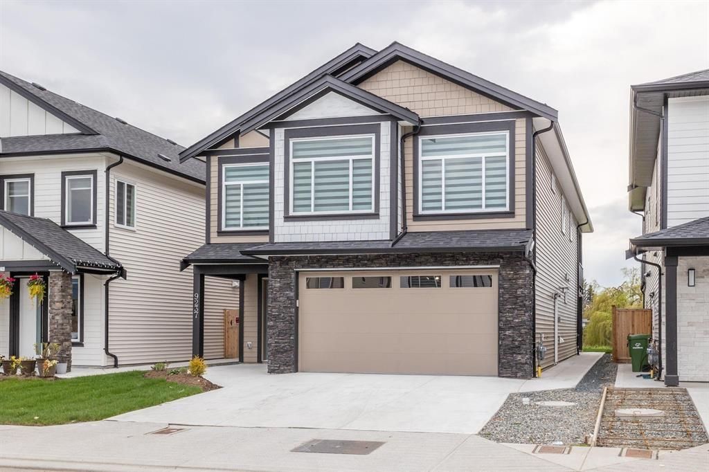 9237 Sitka Place|chilliwack Proper East, Chilliwack