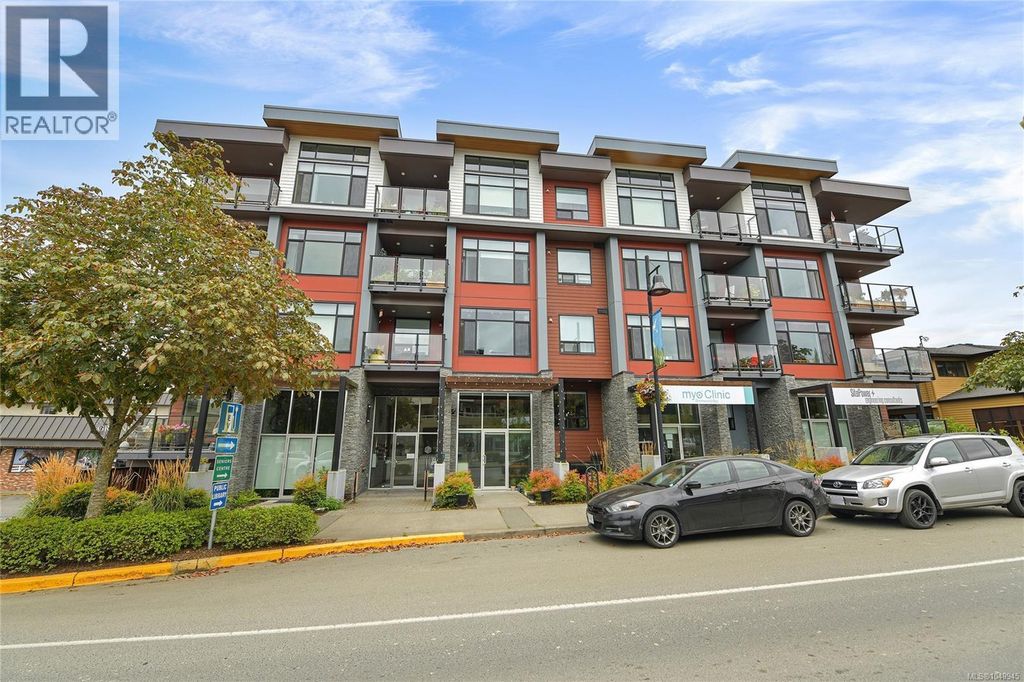 302 7162 West Saanich Rd, Central Saanich