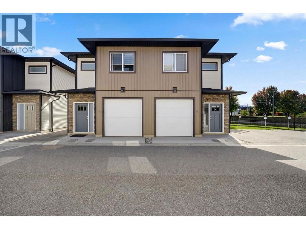 2081 11 Avenue Ne Unit# 16, Salmon Arm