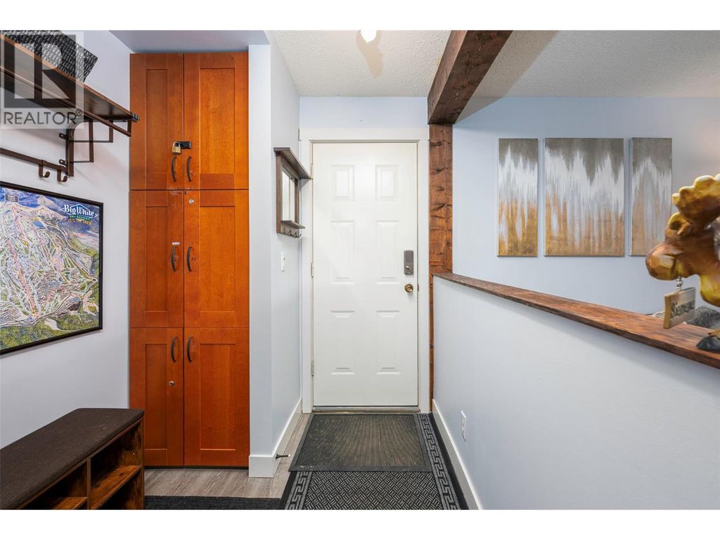 6375 Whiskey Jack Drive Unit# 309, Big White