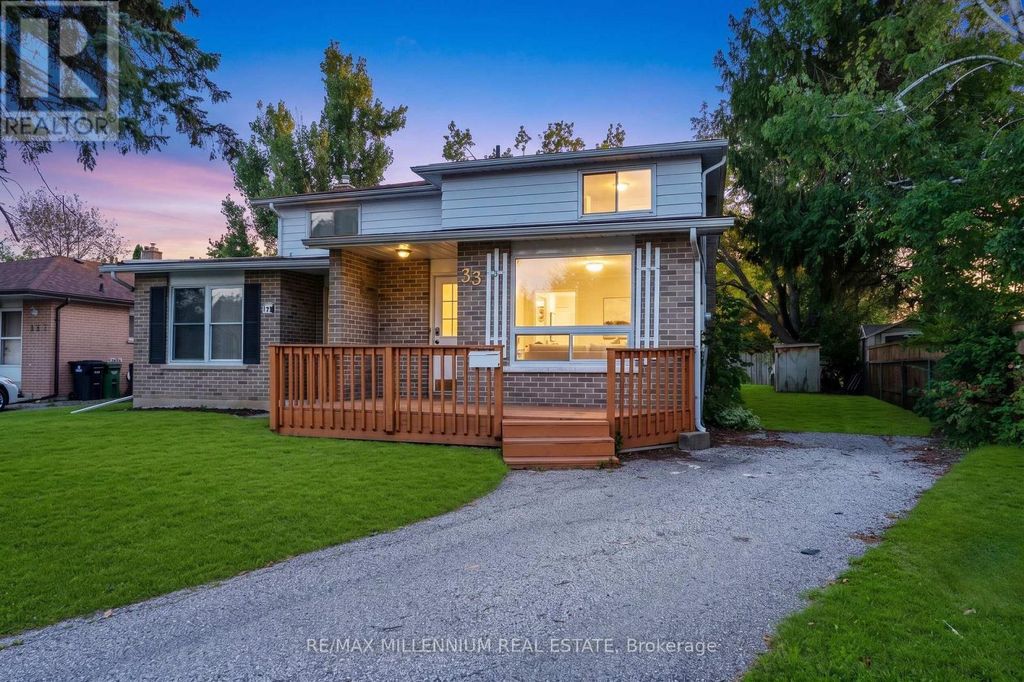 33b College Crescent, Barrie (grove East)