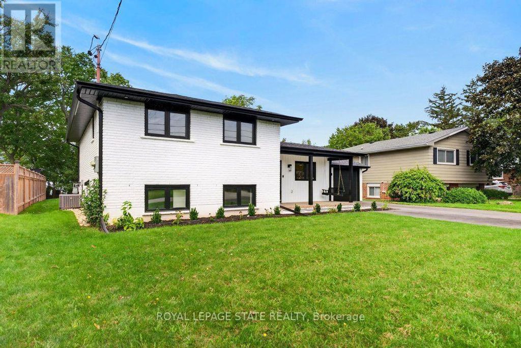 90 Lakeside Drive, Grimsby (grimsby Beach)