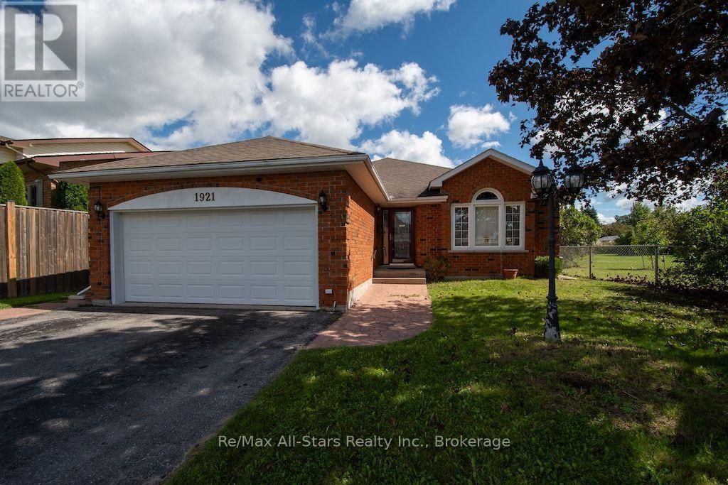 1921 Mapleridge Drive, Peterborough (monaghan Ward 2)