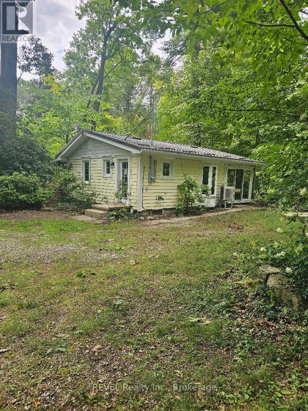 4974 Brown Road, Fort Erie (crystal Beach)