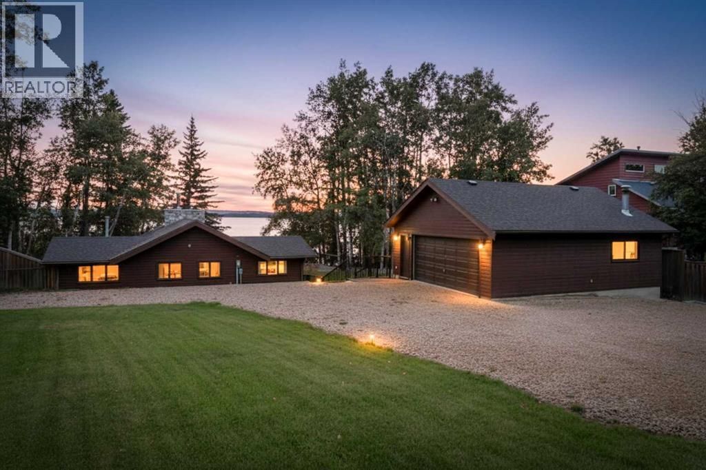 25 Kuusamo Krest, Rural Lacombe County