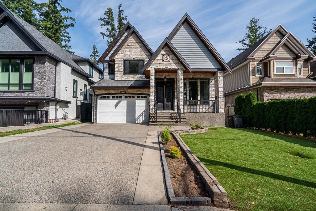 5882 126 Street, Surrey