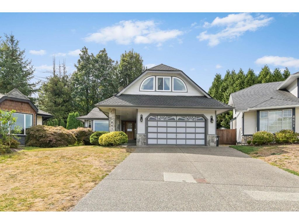 8415 214 Street, Langley