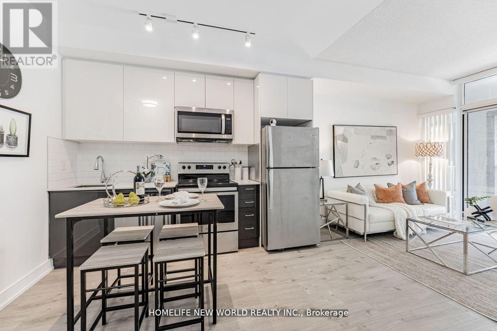 250 - 621 Sheppard Avenue E, Toronto (bayview Village)