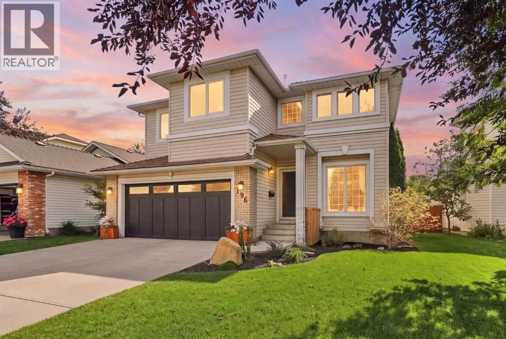 196 Riverview Close Se, Calgary