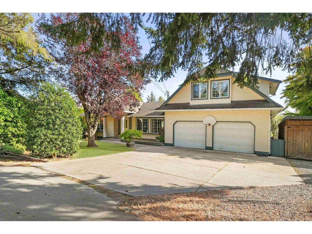 20094 24 Avenue, Langley