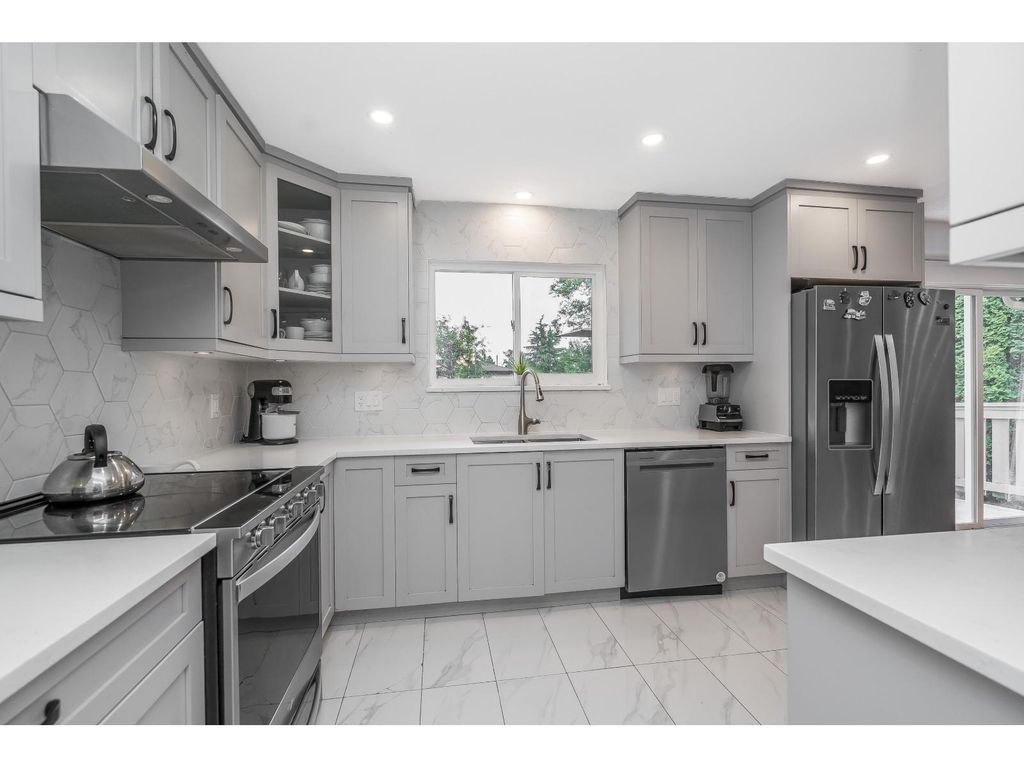 1728 156 Street, Surrey