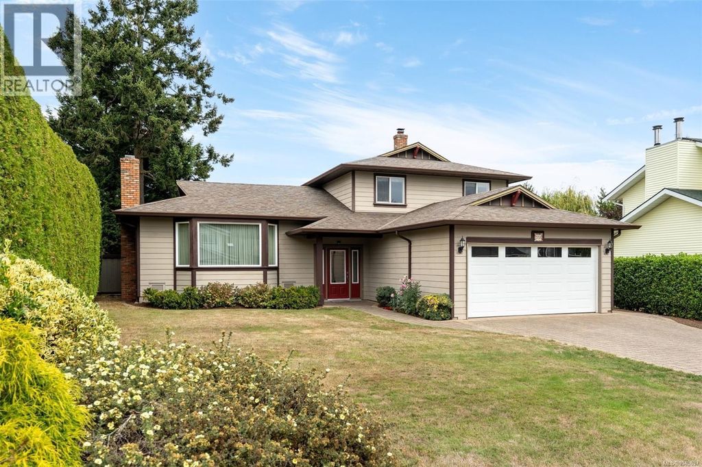 2056 Skyline Cres, Central Saanich