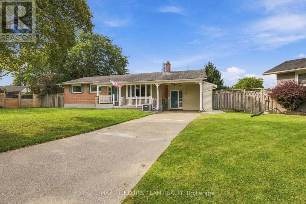 6 Glengrove Circle, St. Catharines (glendale/glenridge)