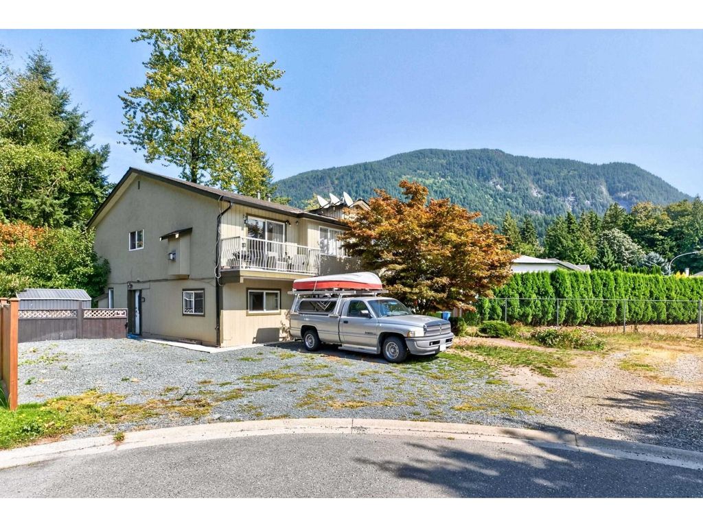 1 808 Ramona Place|harrison Hot Springs, Harrison Hot Springs