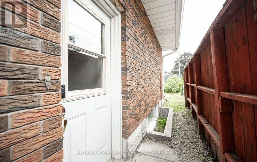 16 Eleanor (lower Level) Court, Guelph (grange Road)