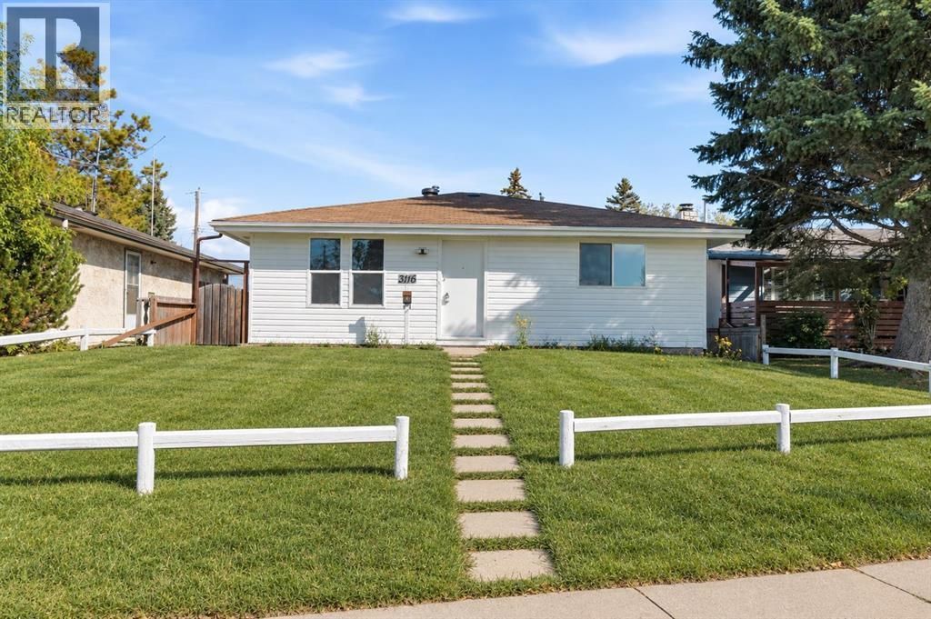 3116 39 Street Se, Calgary