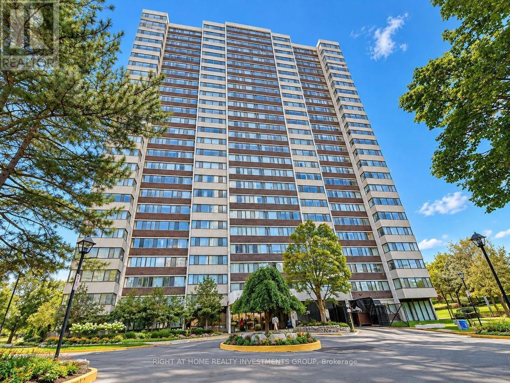 203 - 80 Antibes Drive, Toronto (westminster-Branson)