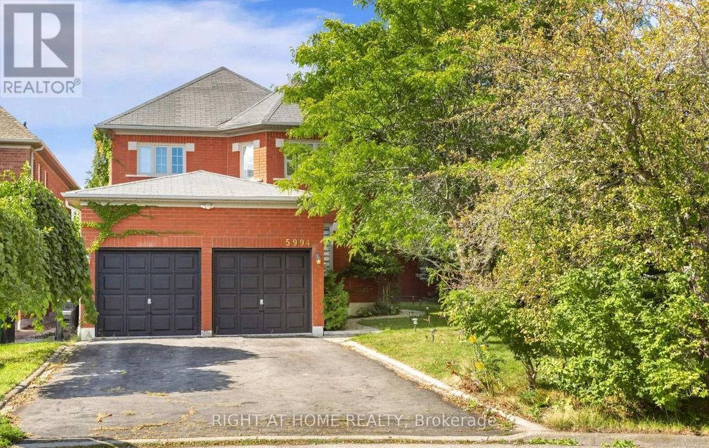 5994 Tweed Court, Mississauga (central Erin Mills)