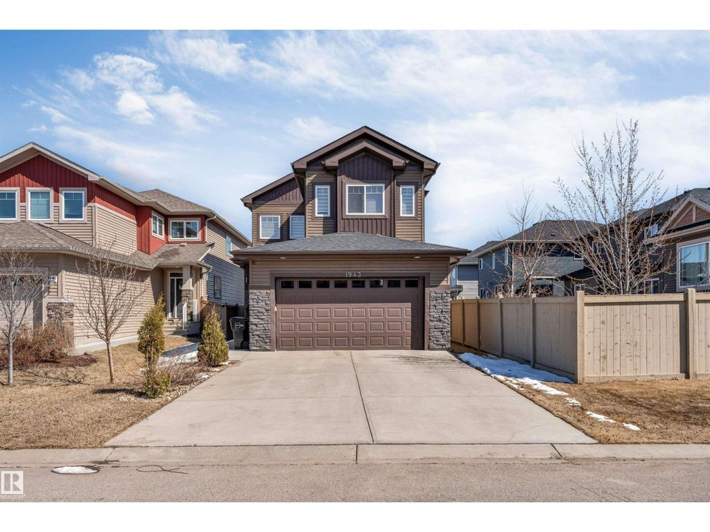 1943 Adamson Tc Sw, Edmonton