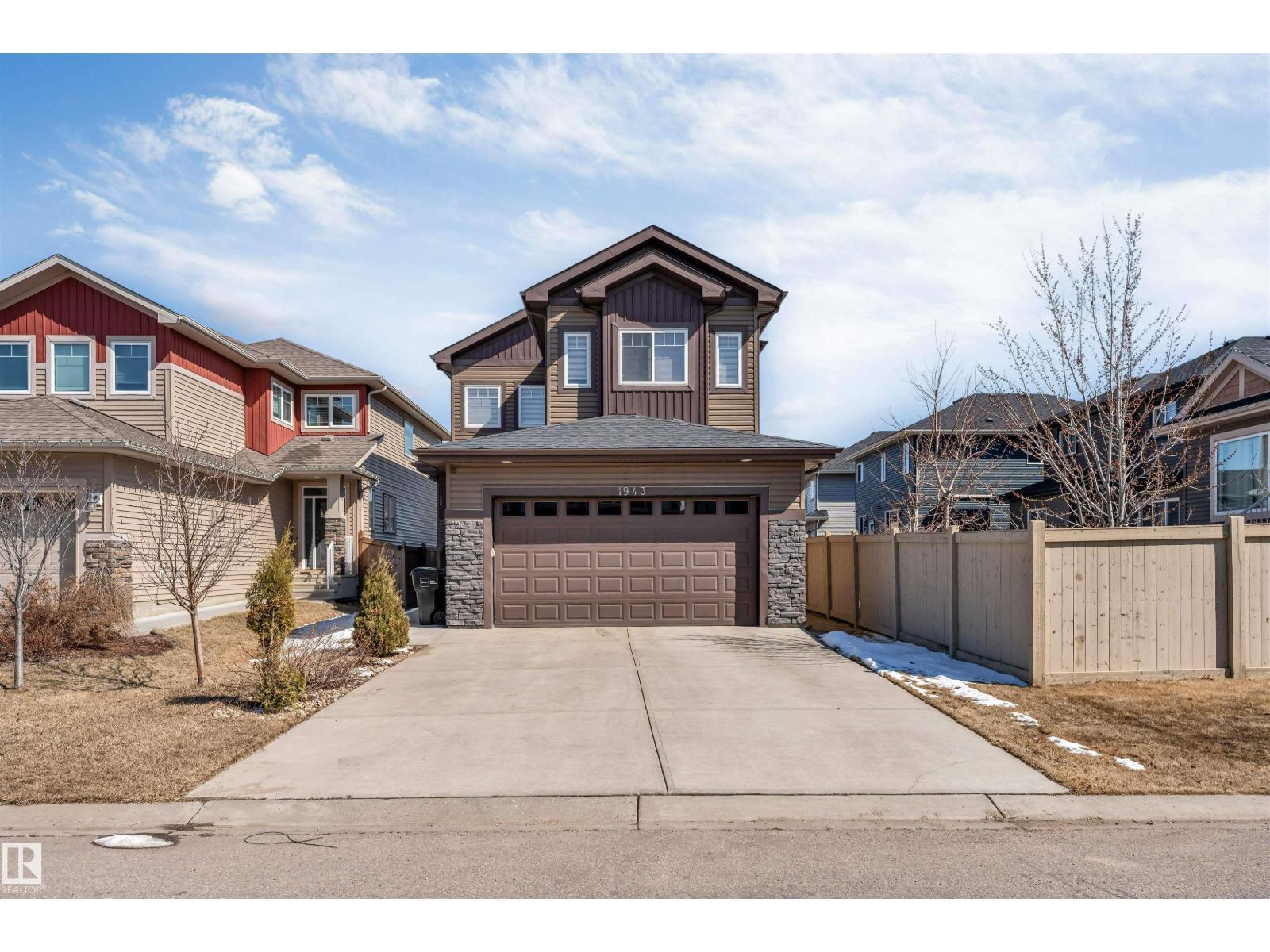 1943 Adamson Tc Sw, Edmonton