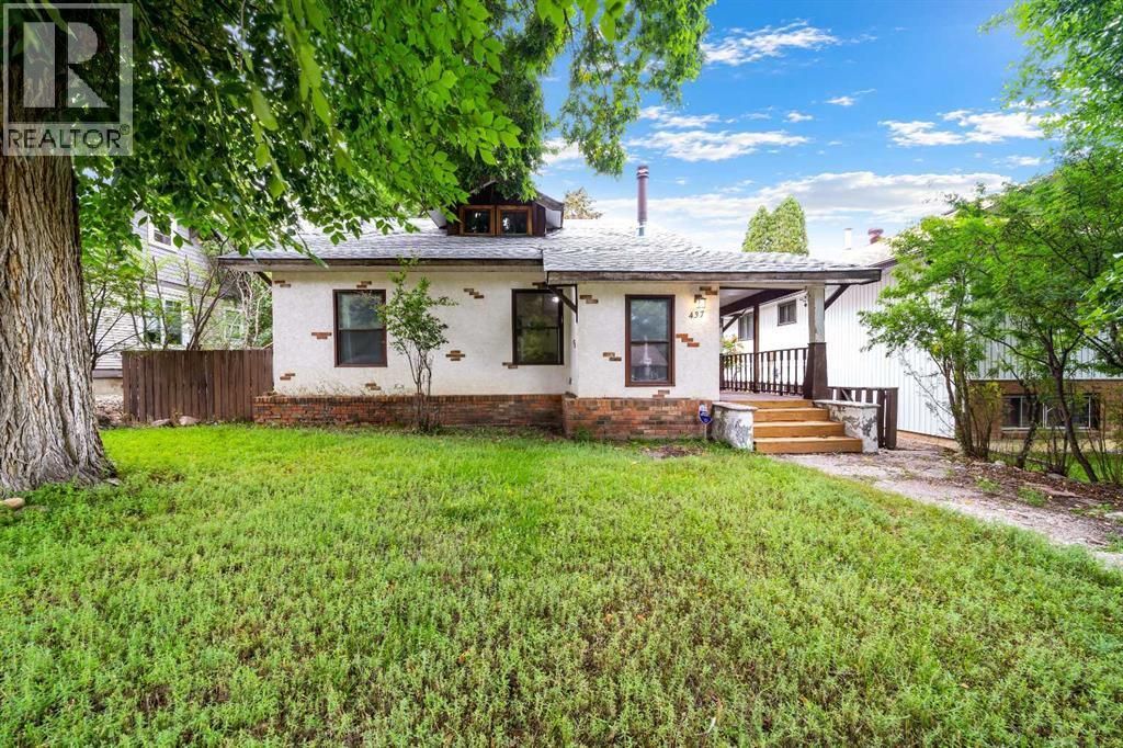 437 1 Avenue Nw, Medicine Hat