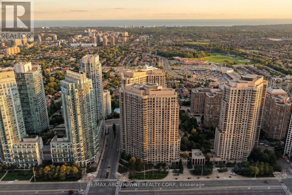 Gph25 - 3888 Duke Of York Boulevard, Mississauga (city Centre)