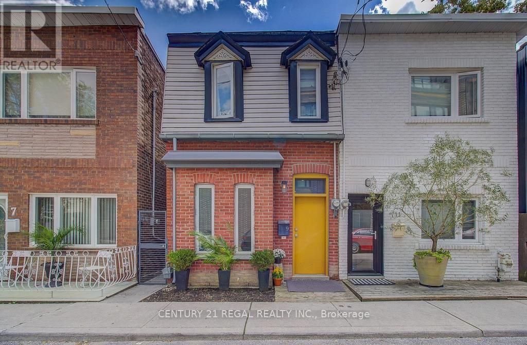 9 Rebecca Street, Toronto (trinity-Bellwoods)