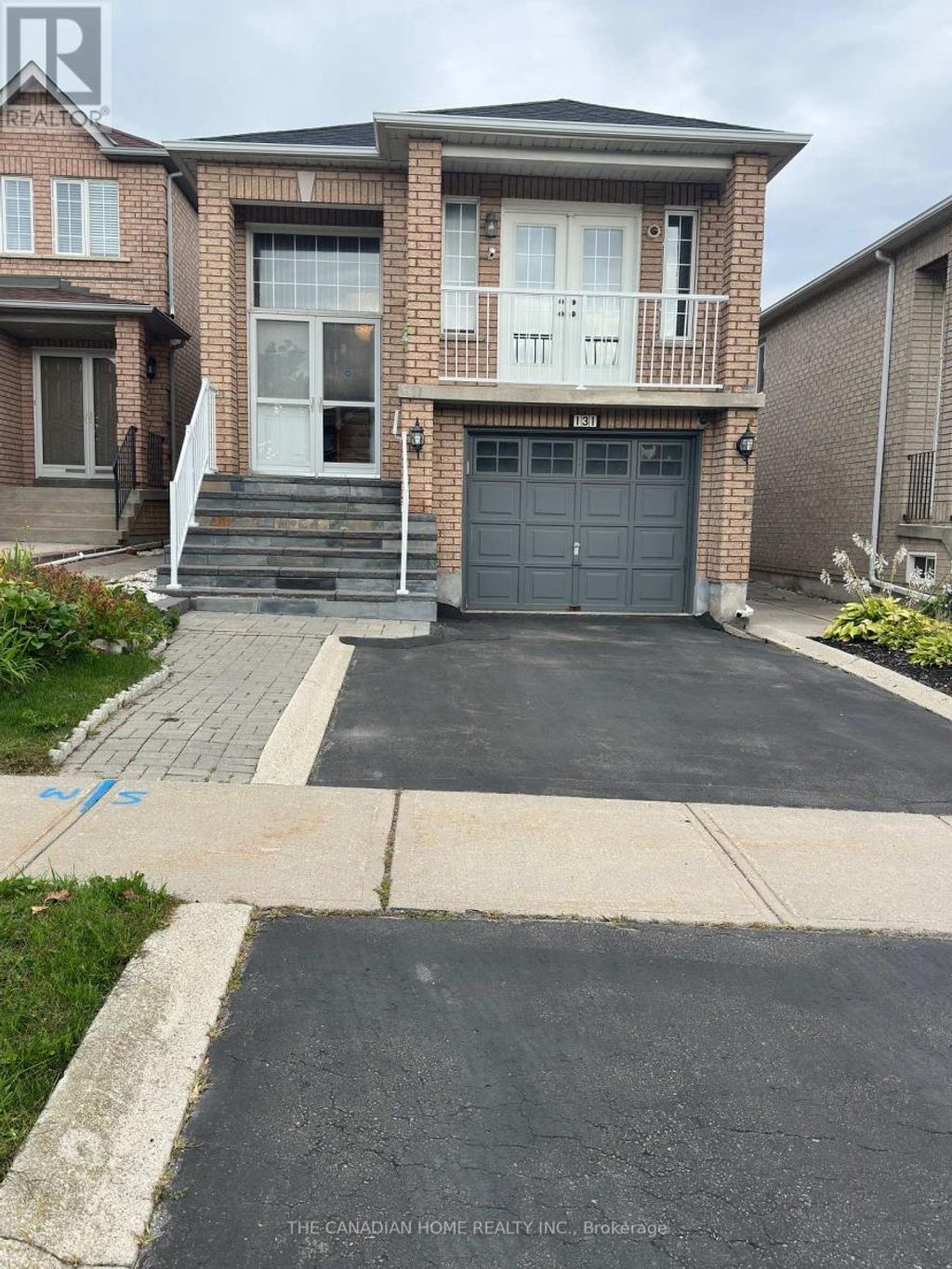 131 Colombo Crescent, Vaughan (maple)