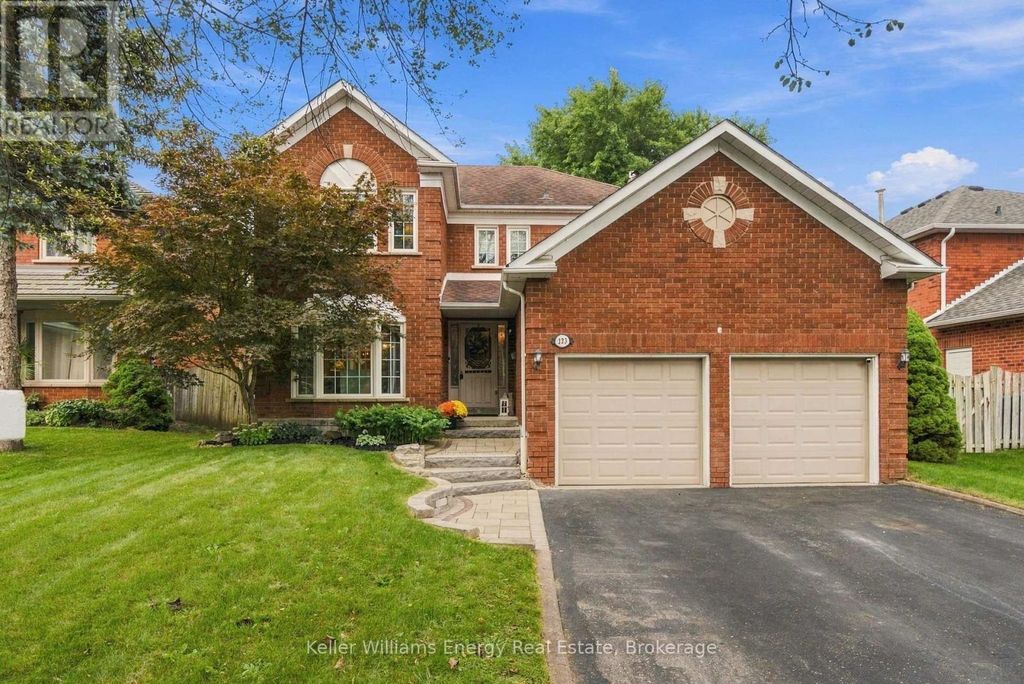 123 Erickson Drive, Whitby (blue Grass Meadows)