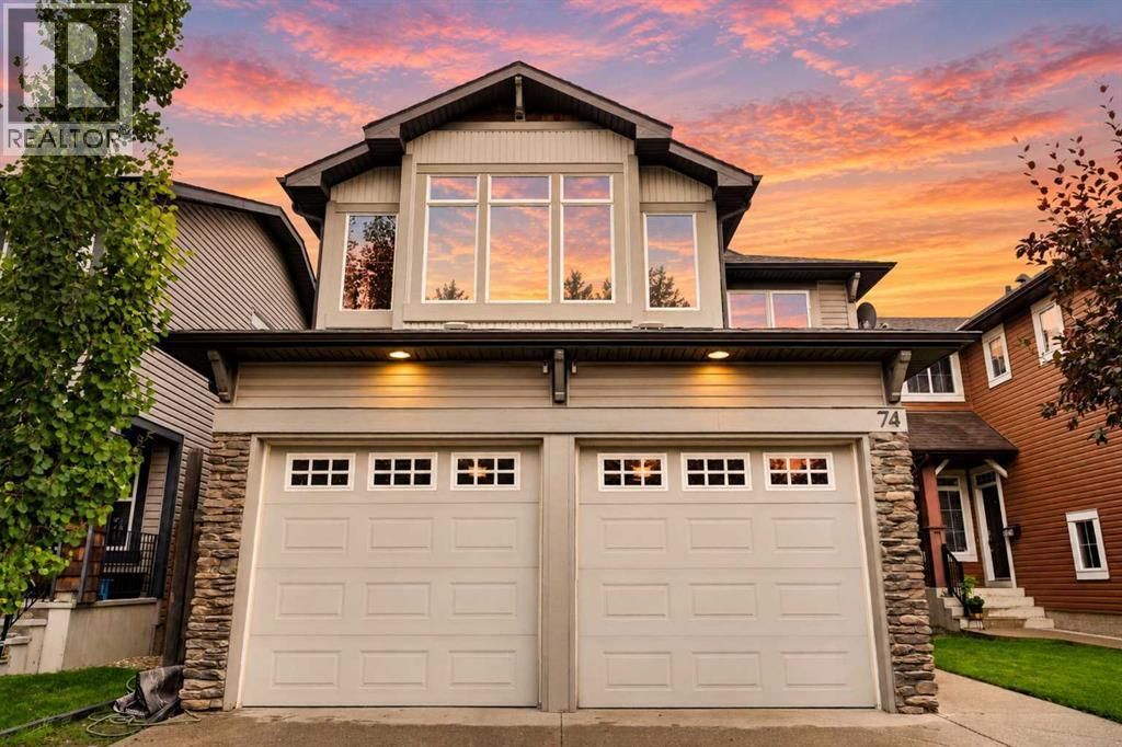 74 Autumn Circle Se, Calgary
