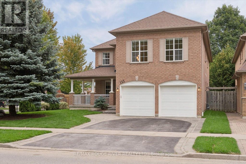 125 Gartshore Drive, Whitby (williamsburg)